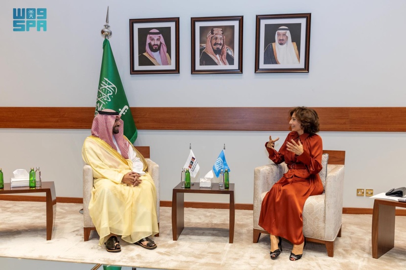 وزير الثقافة يلتقي المديرة العامة لليونسكو في الرياض