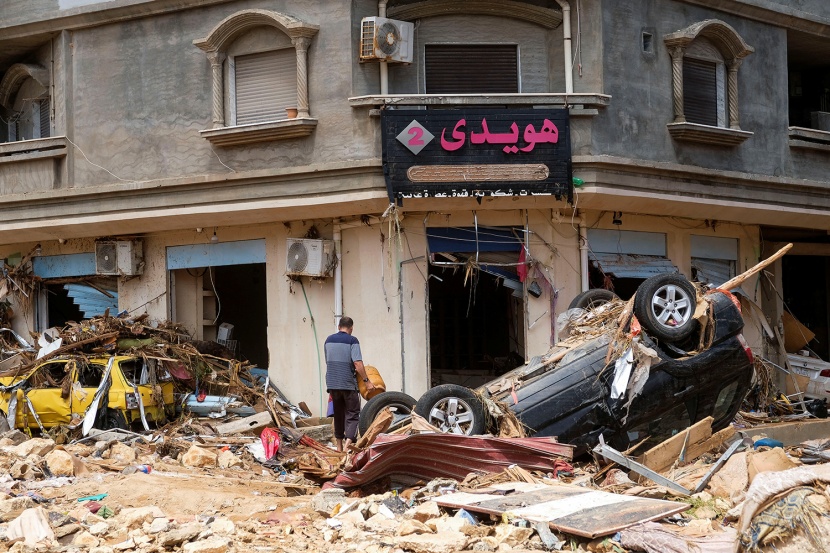 5300 جثة في درنة الليبية حتى الآن .. و10 آلاف في عداد المفقودين