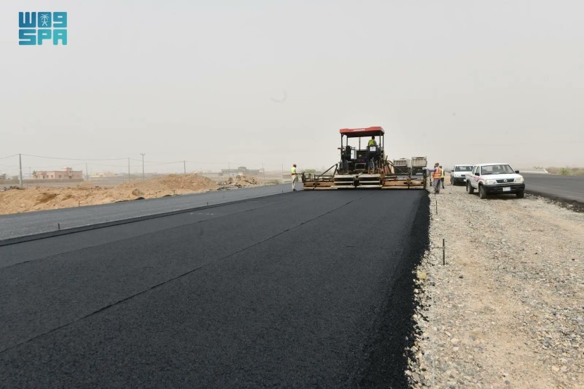 استمرار تنفيذ أعمال الطريق الذي يربط الباحة بطريق الرياض الرين بيشة