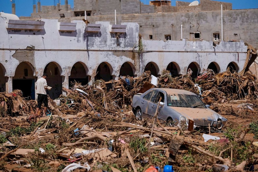 السيول تودي بحياة الآلاف في ليبيا ومساع مستميتة للبحث عن ناجين