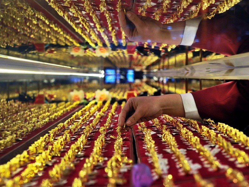 بيانات صينية واعدة تدعم ارتفاع الذهب 