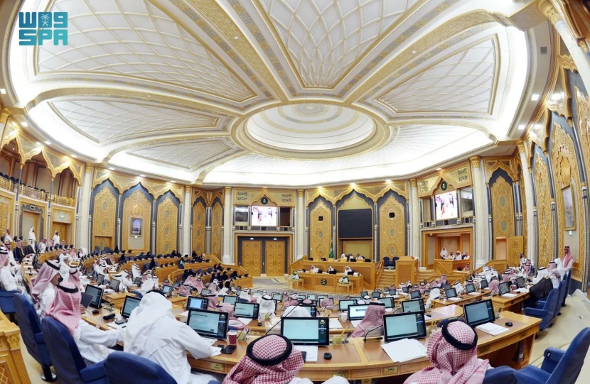 "الشورى" يطالب بتقييم برامج إنتاج الهيدروجين الأخضر