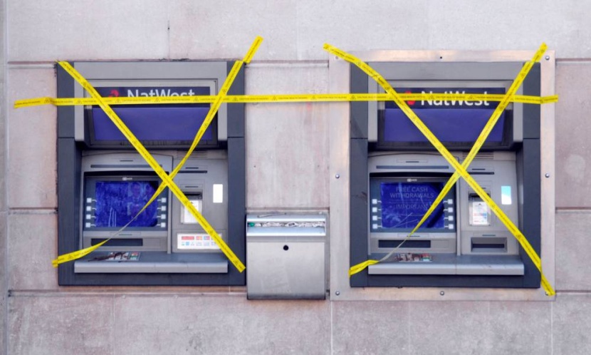 الفروع المصرفية تحت تهديد الترشيد والبدائل الرقمية 