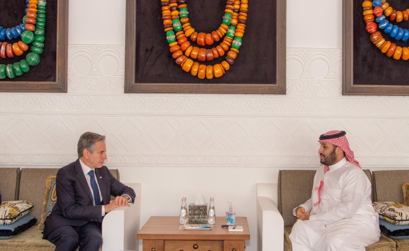 ولي العهد: يجب احترام القانون الدولي الإنساني ورفع الحصار عن غزة