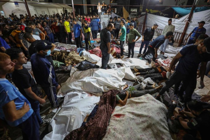 مرضى ونازحون تتقطع بهم السبل .. المستشفيات في مرمى القصف الإسرائيلي