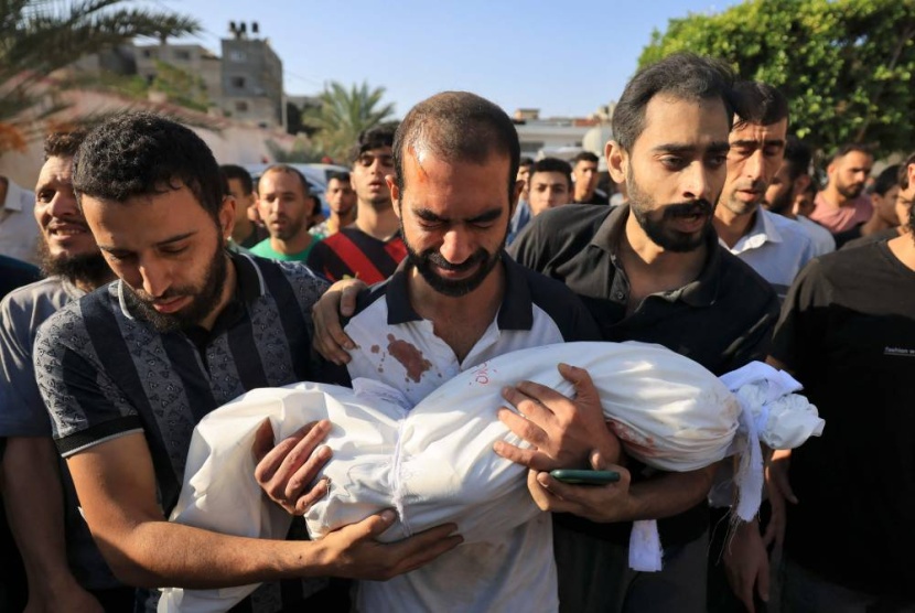 3785 شهيدا في غزة .. بينهم 1500 طفل و44 طبيبا ومسعفا