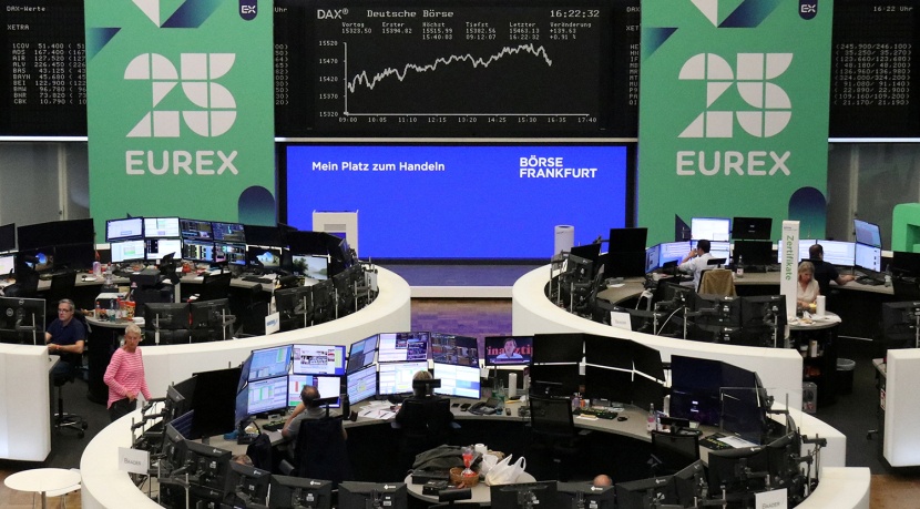 الأسهم الأوروبية تستهل الربع الأخير على مكاسب
