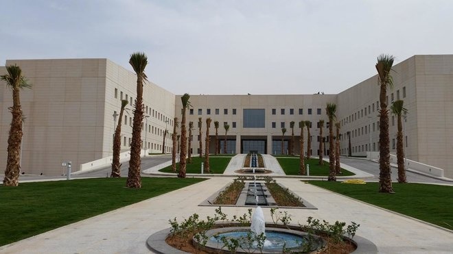 اعتماد اللائحة التنظيمية للجامعات والكليات الأهلية