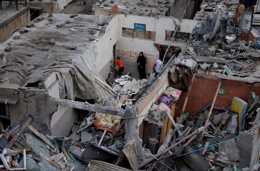 ارتفاع عدد القتلى في غزة إلى 8005 أشخاص
