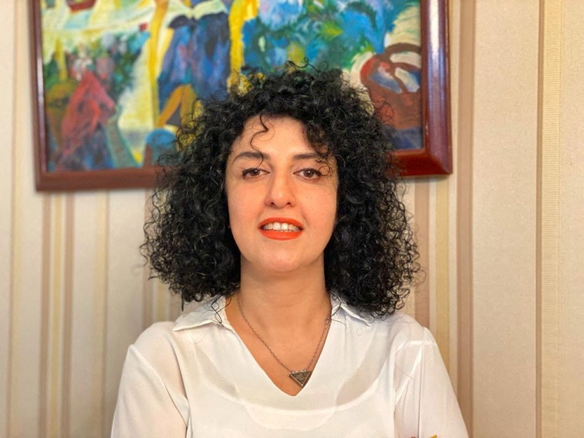 الناشطة الإيرانية المسجونة نرجس محمدي تنال جائزة نوبل للسلام