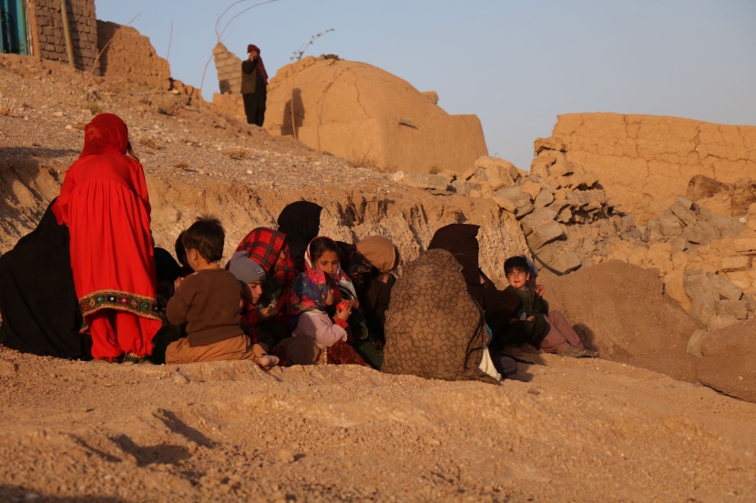 ارتفاع ضحايا زلزال غرب أفغانستان إلى 120 قتيلا