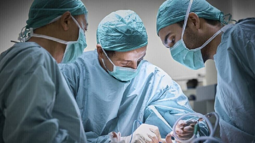 أمريكا .. إجراء أول عملية زراعة عين كاملة