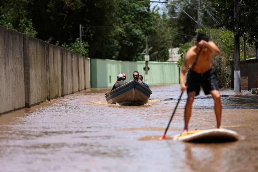 الفيضانات تقتحم المنازل في البرازيل