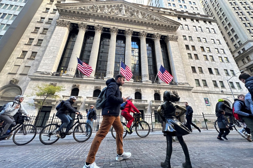 الأسهم الأمريكية تنخفض في مستهل التداولات مع ترقب تعليقات الفيدرالي الأسهم الأمريكية تنخفض في مستهل التداولات مع ترقب تعليقات الفيدرالي
