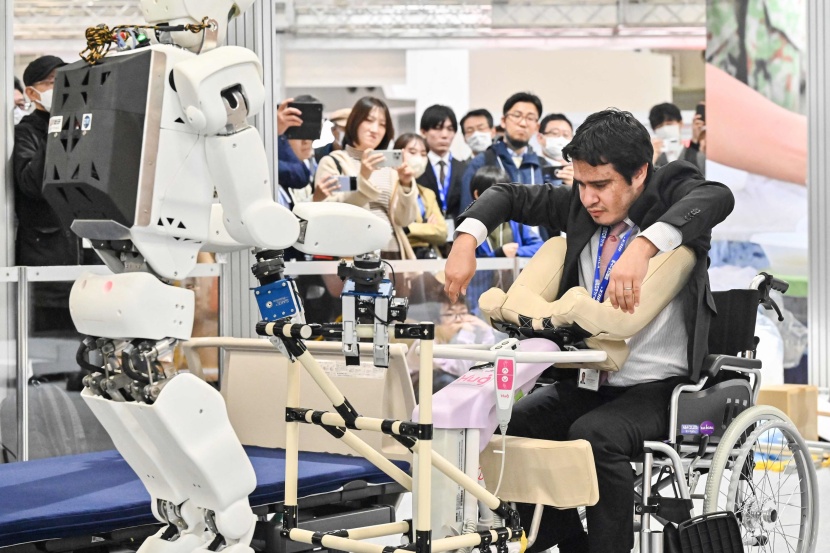 شركات عالمية تتسابق لتقديم أحدث تقنيات الروبوت في طوكيو