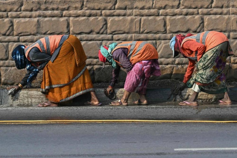 تنظيف الشوارع