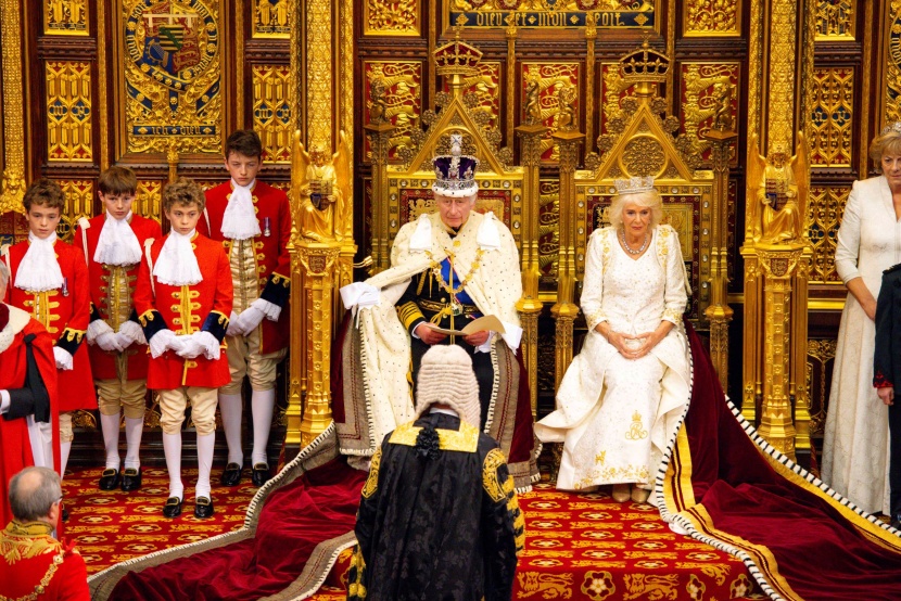 تشارلز الثالث يلقي أول خطاب عرش له أمام البرلمان