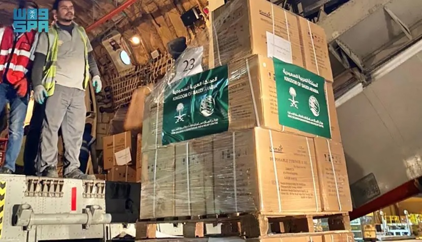 مغادرة الطائرة الإغاثية السعودية الـ 33 لإغاثة الشعب الفلسطيني غزة