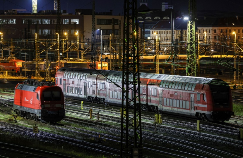 سائقو القطارات في ألمانيا يؤيدون إضرابات مفتوحة بسبب نزاع الأجور