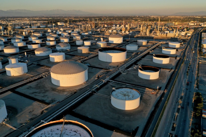 مخزونات النفط الأمريكية تهبط 4.6 مليون برميل في أسبوع 