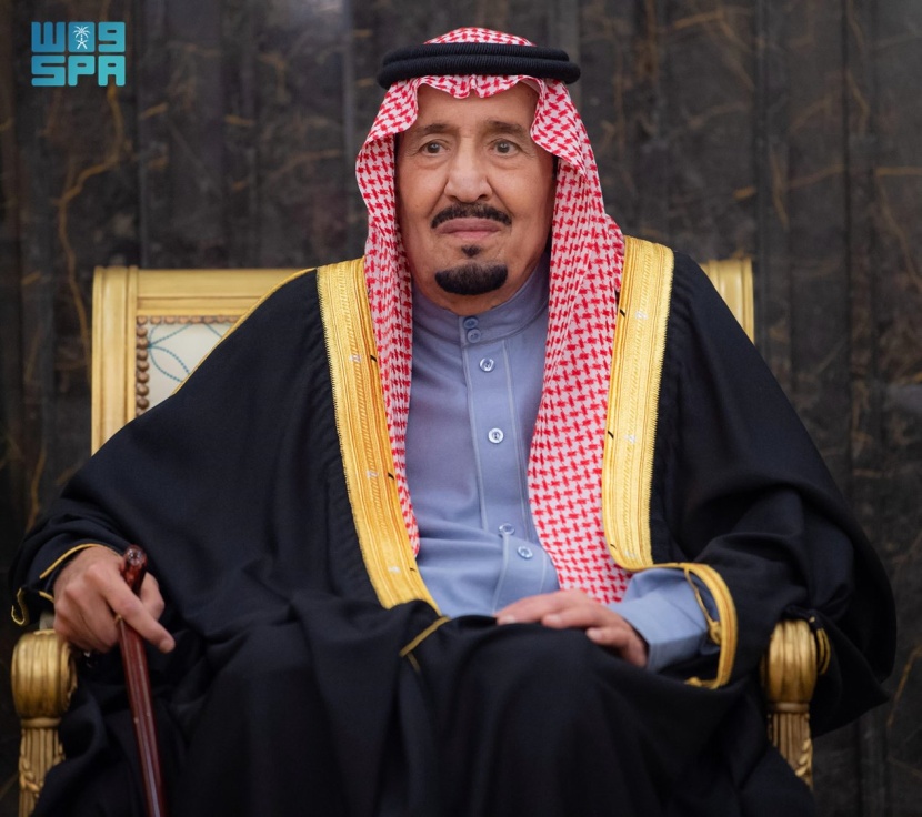 السفراء المعينون حديثا يؤدون القسم أمام الملك
