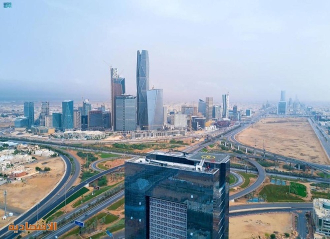 "صندوق الاستثمارات" يصدر سندات بـ 5 مليارات دولار على 3 شرائح بعد تلقيه طلبات شراء بـ 27 مليار