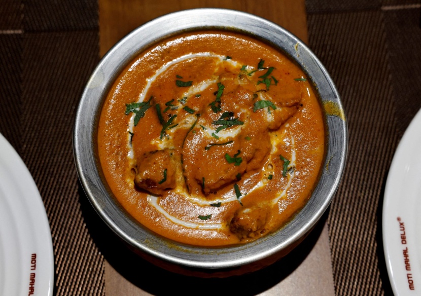 صراع "ديوك" قضائي بين مطعمين هنديين على طبق الدجاج بالزبدة