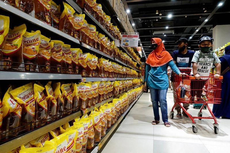 أسعار العقود الآجلة لزيت فول الصويا تتراجع إلى 46.92 سنت للرطل