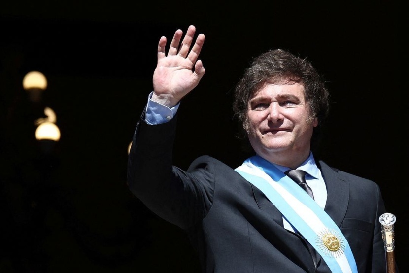 الأرجنتين تسجل أول فائض في الميزانية الشهرية منذ 12 عاما