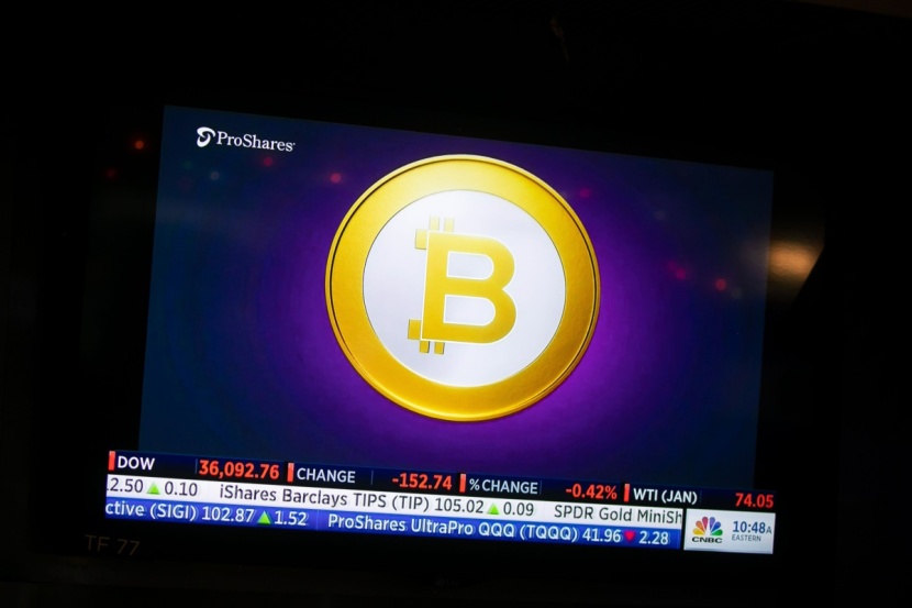 سيولة بتكوين تتجه إلى أمريكا مع تحفيز الصناديق الفورية للأسواق