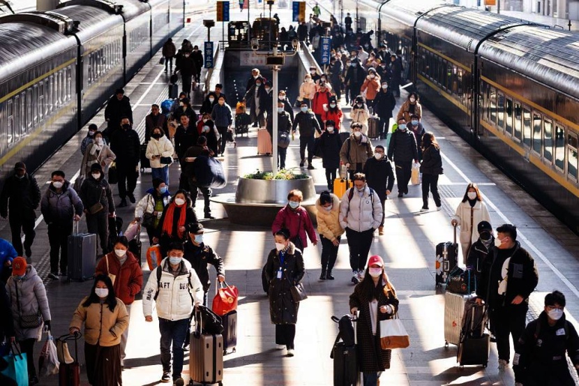 فورة سفر تزيد أعداد مستخدمي القطارات في الصين إلى 13.1 مليون شخص في يوم