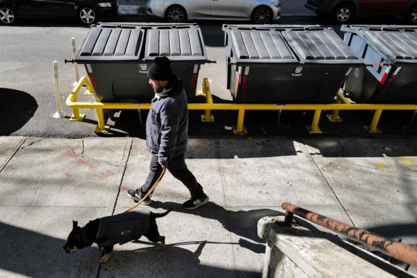 "ثورة نفايات" لتخليص نيويورك من مشهد القمامة المتراكمة في الشوارع