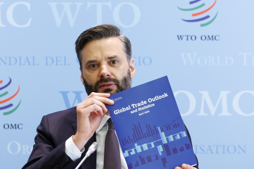 التجارة العالمية مرشحة للتعافى بعد تراجع نادر في 2023 وتحذيرات من التوترات الجيوسياسية وتزايد الحمائية