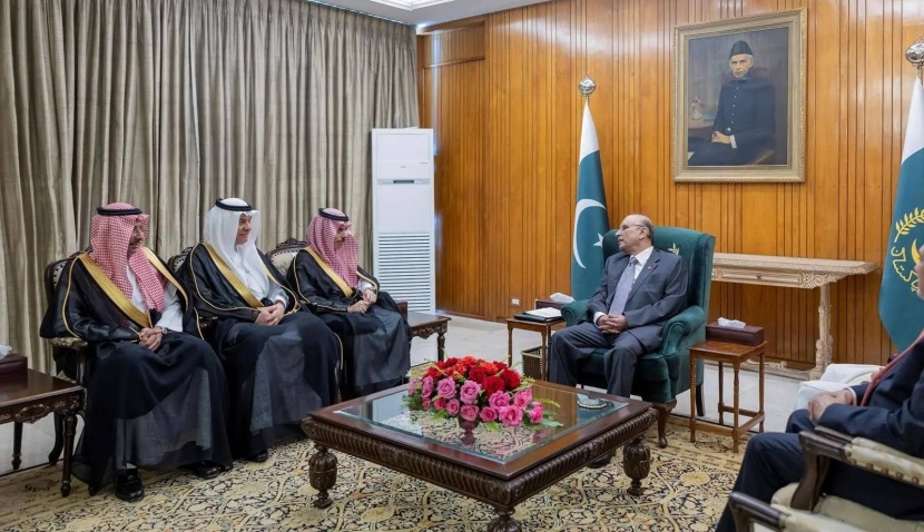 رئيس باكستان يستقبل وفدا سعوديا رفيع المستوى لبحث تطوير التعاون الاقتصادي
