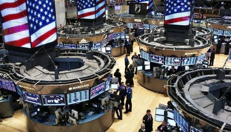 مؤشرات الأسهم الأمريكية تغلق على تباين وداو جونز يرتفع 0.8 %