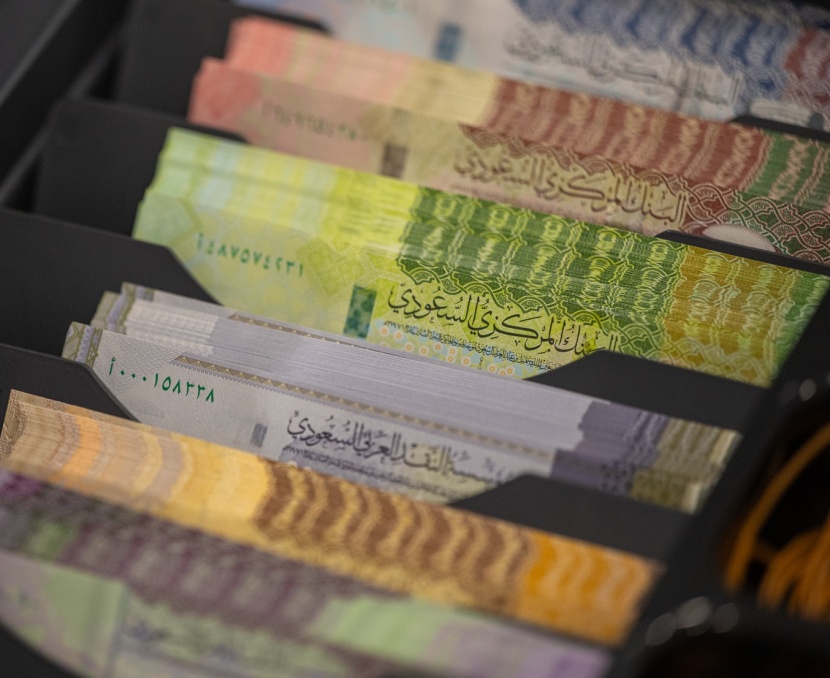 الودائع الادخارية في السعودية تقفز 76 % منذ بداية مسار رفع الفائدة