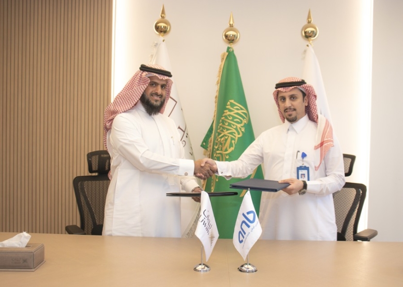البنك العربي يوقع اتفاقية لتمويل وحدات سكنية في مشروع "ليفن ليوان"