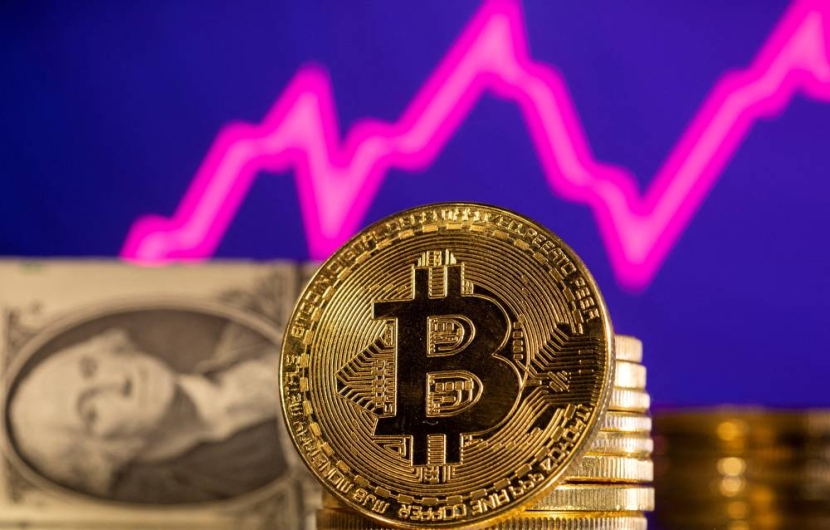 بتكوين تقفز 6.6% مسجلة أعلى مستوى على الإطلاق بدعم انتخاب ترمب