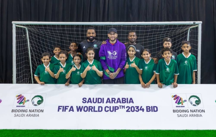 نيمار: ملف استضافه السعودية لكأس العالم استثنائي وخطط له بإتقان