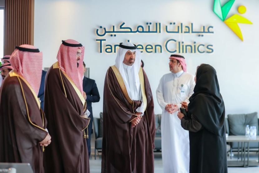 وزير الموارد البشرية لـ"الاقتصادية": حاصرنا البطالة بحزمة إستراتيجيات والتوطين المناطقي
