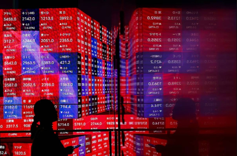 مؤشر نيكاي يغلق عند أعلى مستوى في شهرين بعد بيانات أمريكية