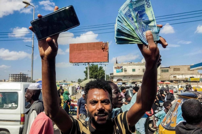 أوراق  نقدية جديدة في السودان.. أداة لحماية اقتصاد البلاد أم للسيطرة؟