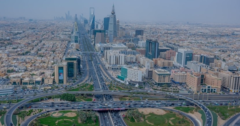 في تقرير للأثر الاقتصادي والتكنولوجي..السعودية بين أقوى 10 دول مؤثرة في العالم