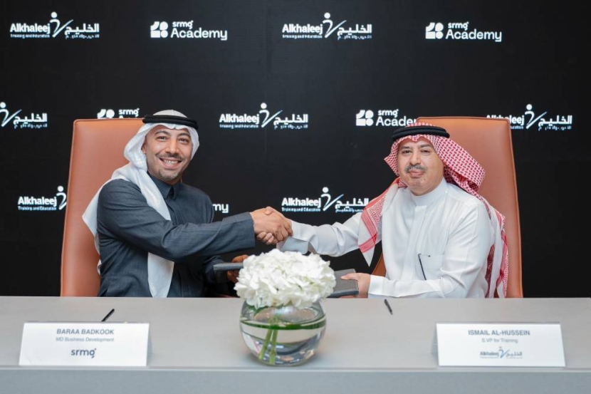 أكاديمية SRMG توقّع شراكة استراتيجية لإطلاق مشاريع ريادية في التدريب الإعلامي