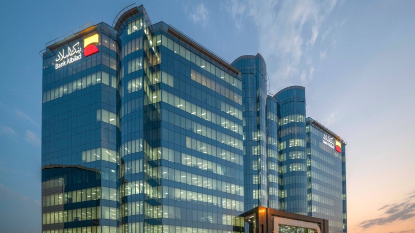نمو أرباح بنك البلاد السعودي 8.9% في الربع الأول بدعم مكاسب الاستثمار والتمويل