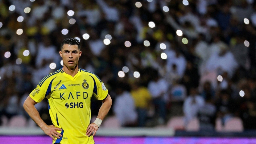 124 لاعبا في دوري روشن بدون عقود .. قيمتهم السوقية 460 مليون ريال