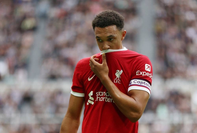 أرنولد على أبواب مدريد .. ليفربول يوفر راتبا ويسرع انتقاله بـ 5.9 مليون يورو