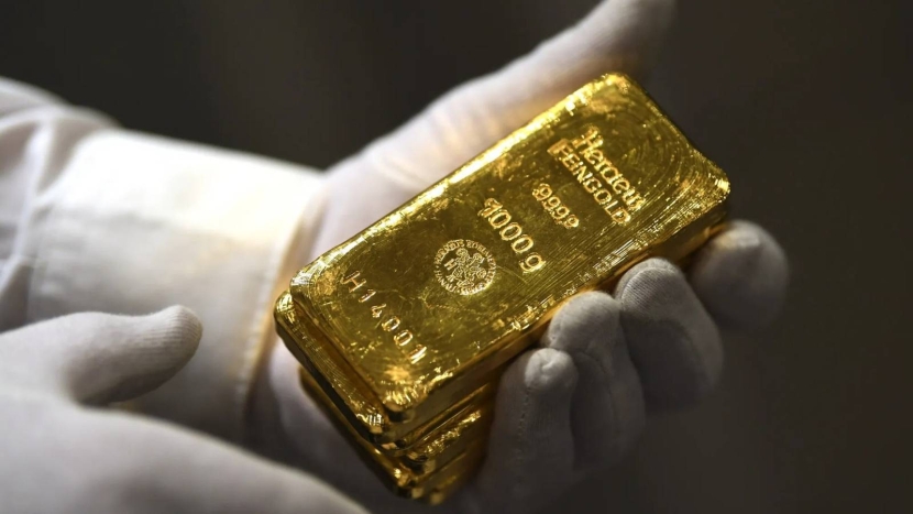 الذهب يتراجع 0.5% وسط ترقب المحادثات التجارية بين واشنطن وبكين