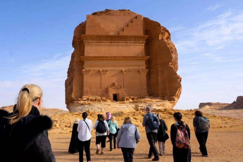 إنفاق السياح الوافدين للسعودية من الخارج لغرض الترفيه وقضاء العطلات يرتفع 620 %