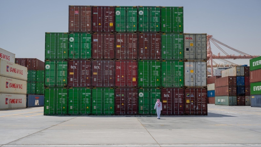 الصادرات السعودية غير النفطية ترتفع 24.6% في أبريل .. وربع الواردات من الصين 